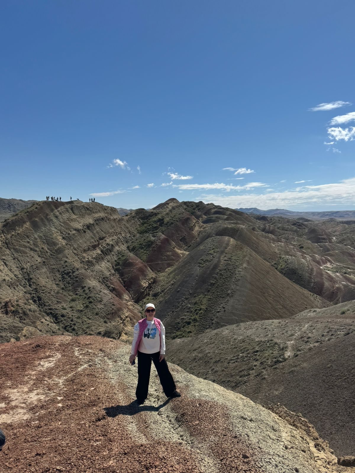 Tour to Georgia – Kazbegi: A Complete Guide to Exploring the Caucasus Mountains